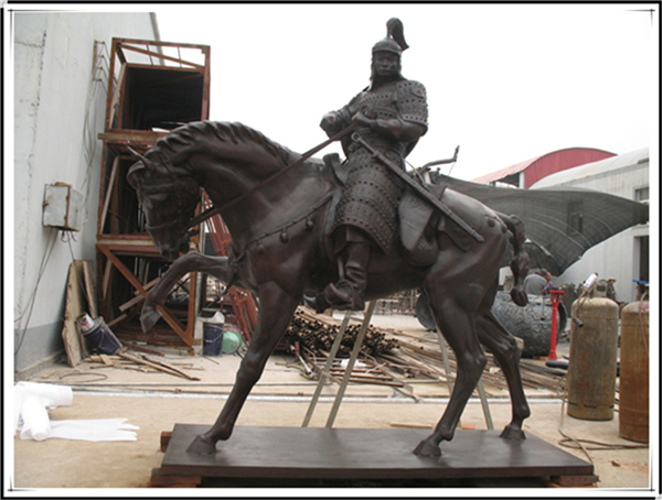 騎馬將軍雕塑.jpg 騎馬將軍雕塑.jpg