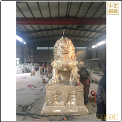 鑄銅關(guān)公 銅獅子踩球踩獅子擺件