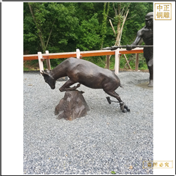鑄銅關公 園林景觀雕塑制作廠家