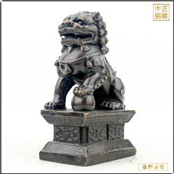 鑄銅關(guān)公 中式故宮銅獅子
