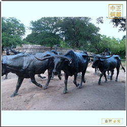 鑄銅關(guān)公 廣場(chǎng)銅牛雕塑報(bào)價(jià)