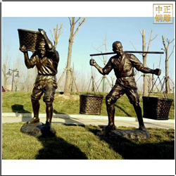 鑄銅關(guān)公 挑扁擔(dān)人物雕塑擺件